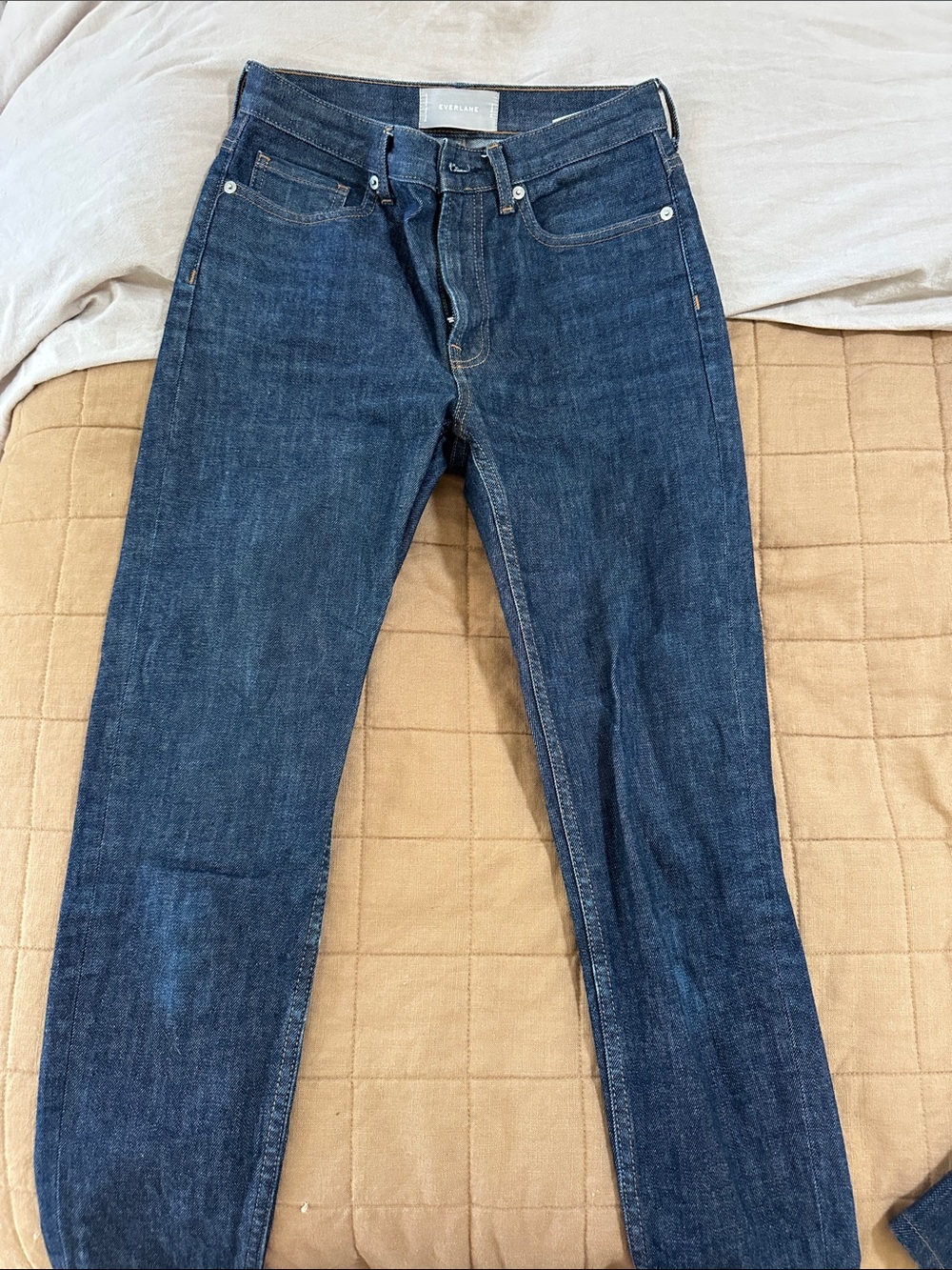 Everlane blue denim jeans with tan stitching - Picture 2 of 5